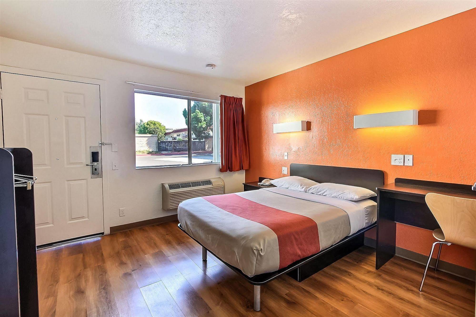 Park Inn By Radisson, San Jose Exterior photo