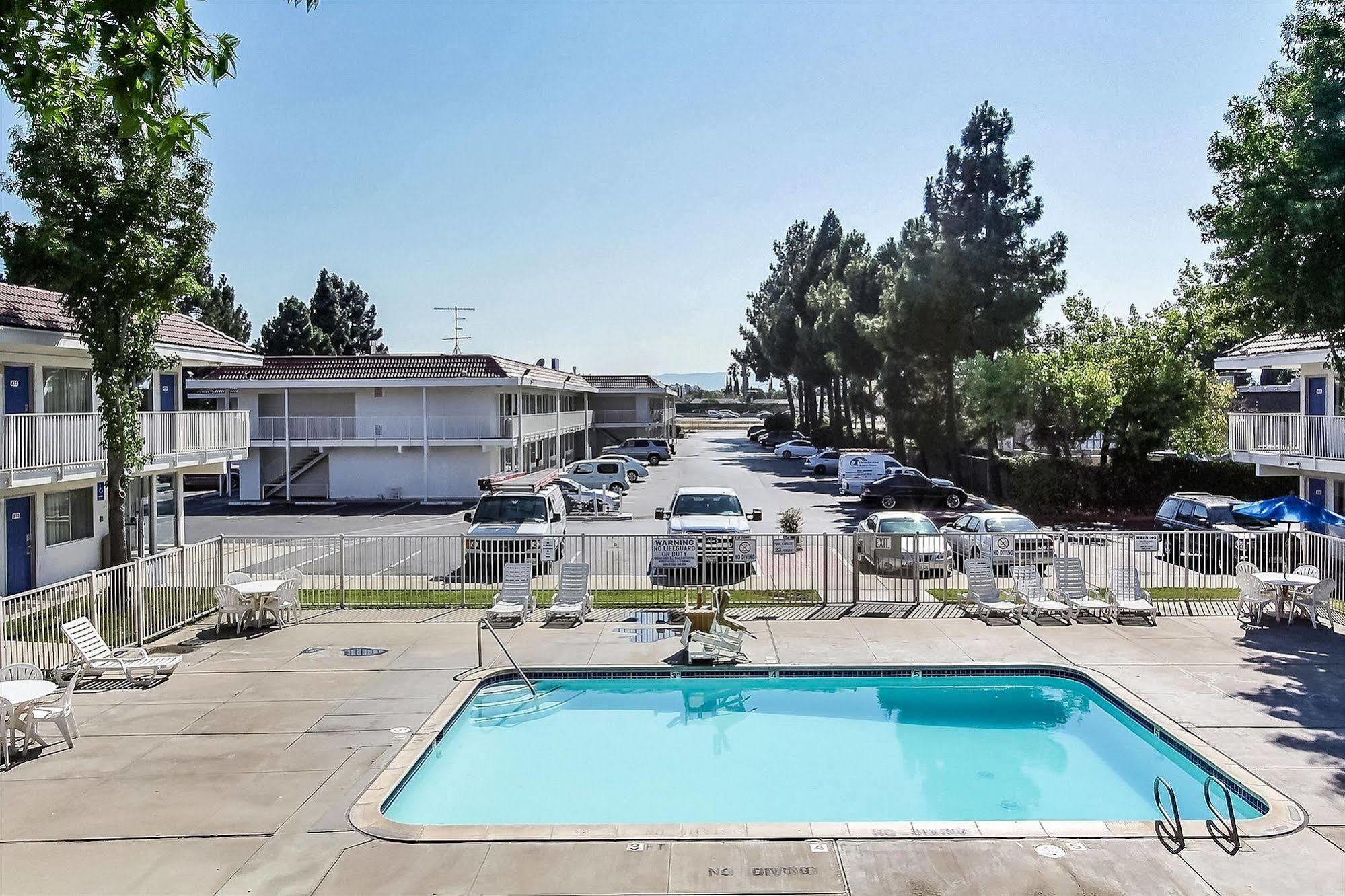Park Inn By Radisson, San Jose Exterior photo