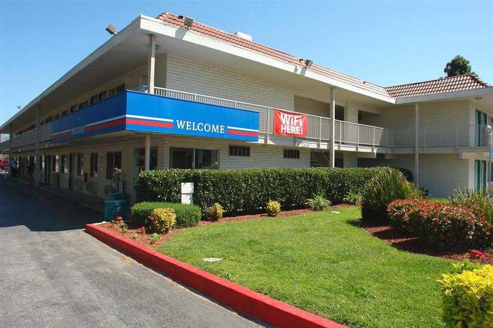 Park Inn By Radisson, San Jose Exterior photo
